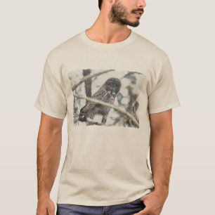 Great Grey Owl with Mouse Wildlife Art T-Shirt