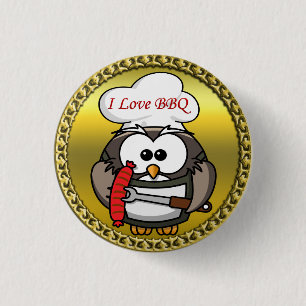 Great horn owl with BBQ in hand and a gold frame 3 Cm Round Badge