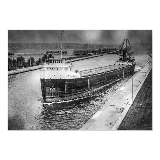 Great Lakes steamer The Harvester Photo Print (Front)