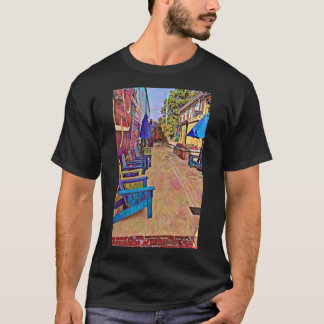 Great photo of a vibrant alleyway T-Shirt
