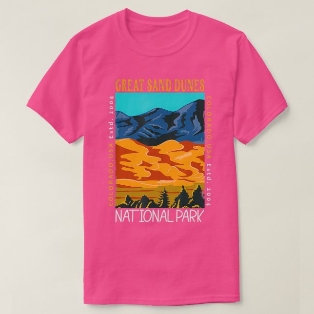 Great Sand Dunes National Park Colorado Distressed T-Shirt (Design Front)