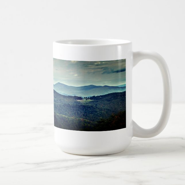 Great Smoky Mountains Nat'l Pk panoramic photo mug (Right)