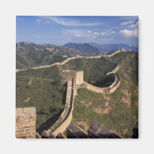 Great Wall winding through the mountain, Magnet