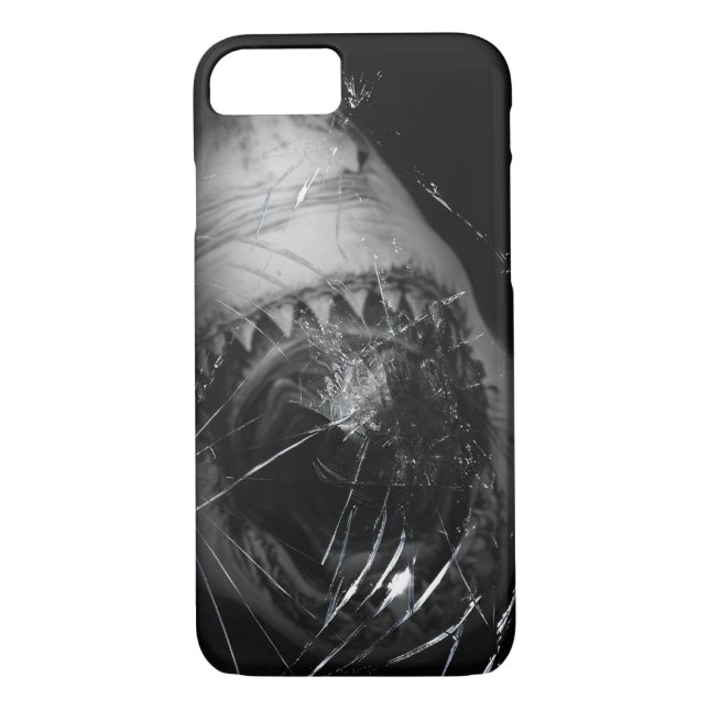 Great White Shark Attack iPhone 7 cover (Back)