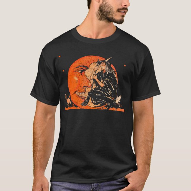 Great Witch And Moon Halloween        T-Shirt (Front)