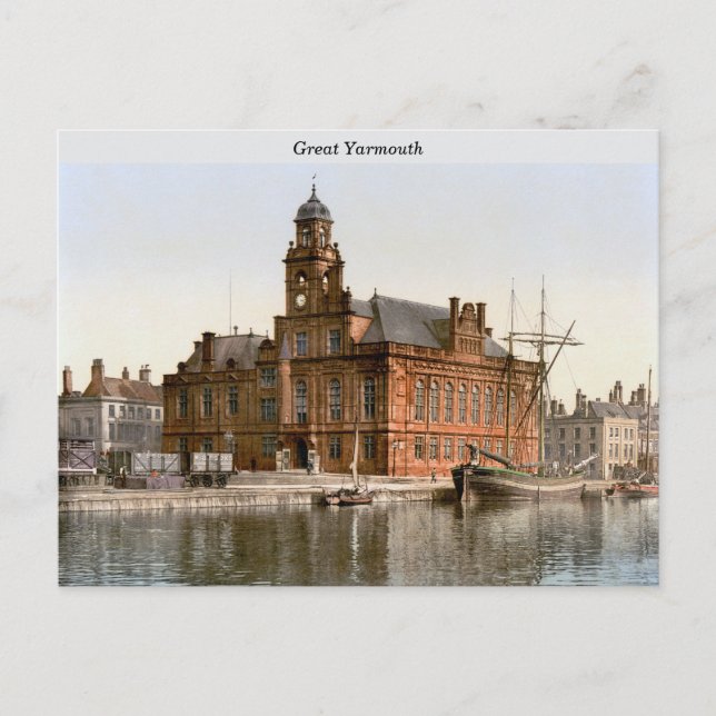 Great Yarmouth, England (c. 1900) Postcard (Front)