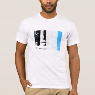 Greek columns retouched... T-Shirt