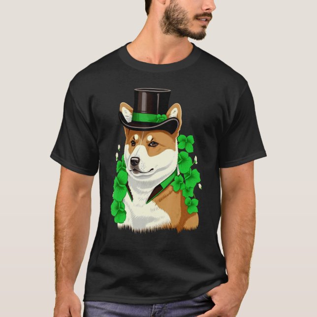Green Akita Inu shamrock on St Patricks Day Akita  T-Shirt (Front)