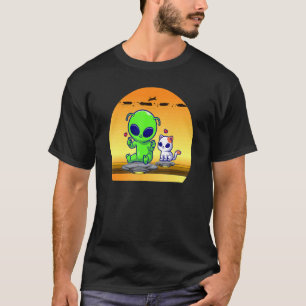 Green Alien Cute Cat Et Galaxy Space T-Shirt