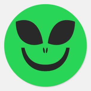 GREEN ALIEN FACE CLASSIC ROUND STICKER