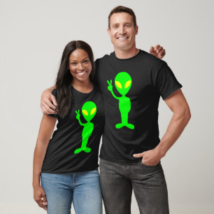 GREEN ALIEN FUNNY PEACE SIGN T-SHIRT T-SHIRTS