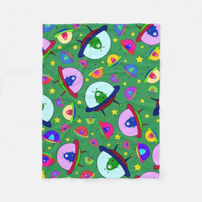 Green alien spaceship pattern fleece blanket (Front)