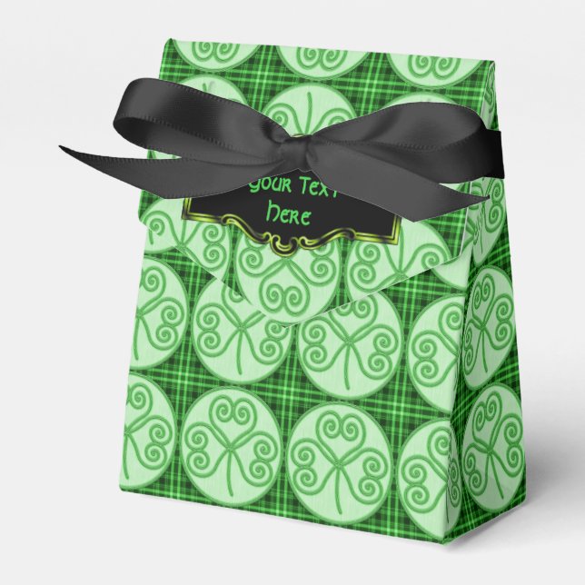 Green and Black Plaid Shamrock Pattern Favour Box (Front Side)