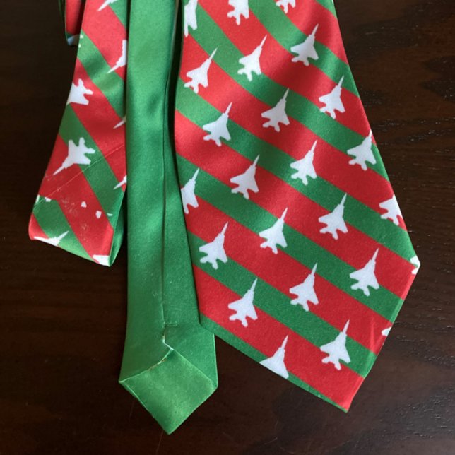 Green and Red Stripe F-15E Pattern Christmas Tie (Creator Uploaded)