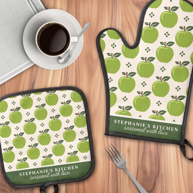Green Apple Pattern Personalised Name Oven Mitt & Pot Holder Set (Creator Uploaded)