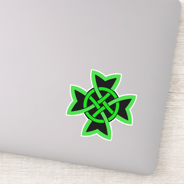 Green Black Irish Symbol Celtic Knot (Detail)