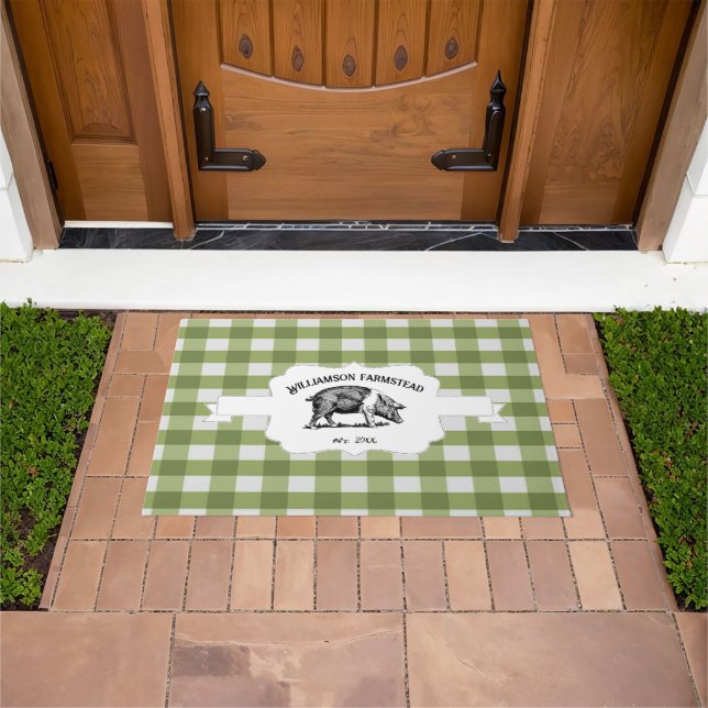 Green Buffalo Plaid Farm Pig Doormat (Outdoor)