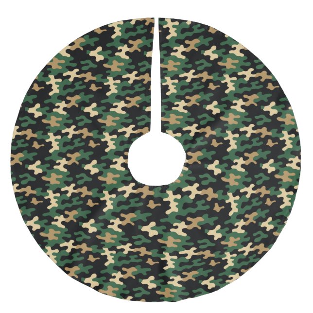Green Camo Brushed Polyester Tree Skirt (Front)