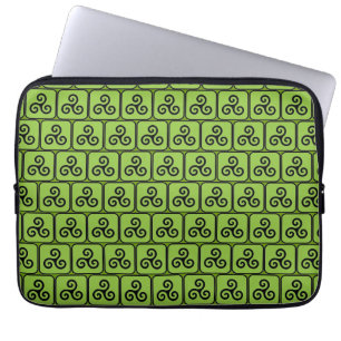 Green Celtic Triskele Tiled Laptop Sleeve