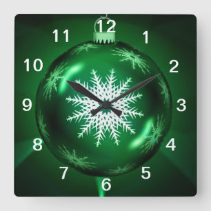 Green Christmas Snowflake Clock
