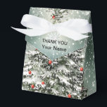 Green Christmas Tree Colourful Ornaments White Sno Favour Box<br><div class="desc">Green Christmas Tree Colourful Ornaments White Snow Favour Boxes. Unique,  beautiful,  stylish design. Easy to be personalised. Font style,  size and colours can be changed. Matching items available.</div>