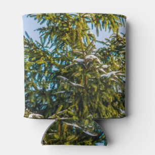 Green Christmas Tree In Snow Can Cooler