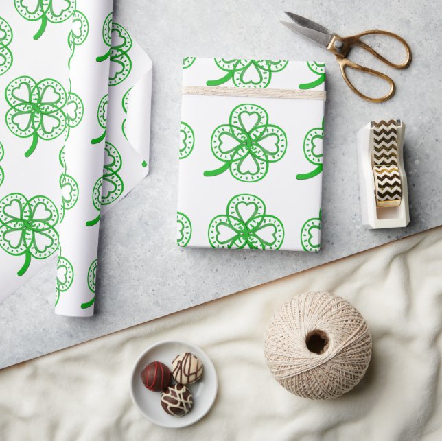 Green Clover Heart St Patty Choose colour Wrapping Wrapping Paper (Crafts)