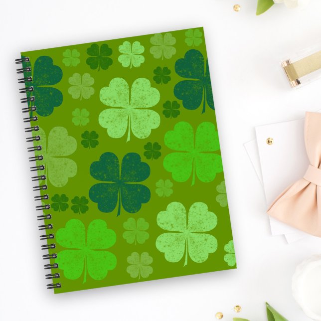 Green Clovers, Lucky Clovers, Saint Patrick's Day Planner (Creator Uploaded)