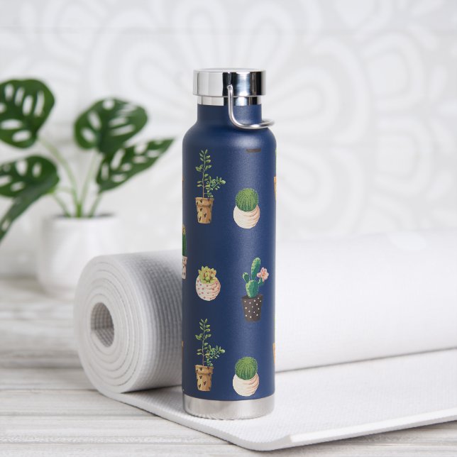 Green Dessert Succulent Cactus in Pots Water Bottle (Yoga)