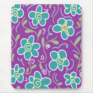 Green flowers on purple design mouse mat