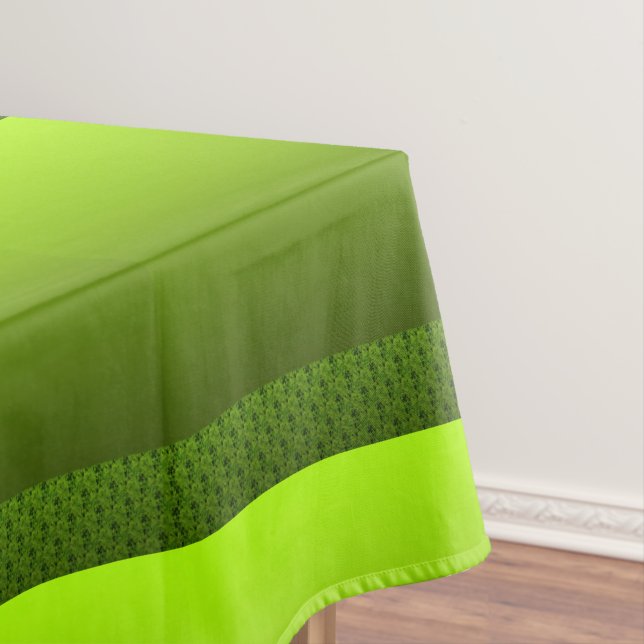 Green Foliage Tablecloth (In Situ)