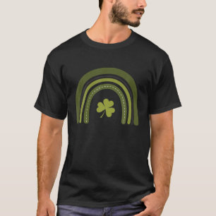 Green Four Leaf Clover Rainbow St Patricks Day Men T-Shirt