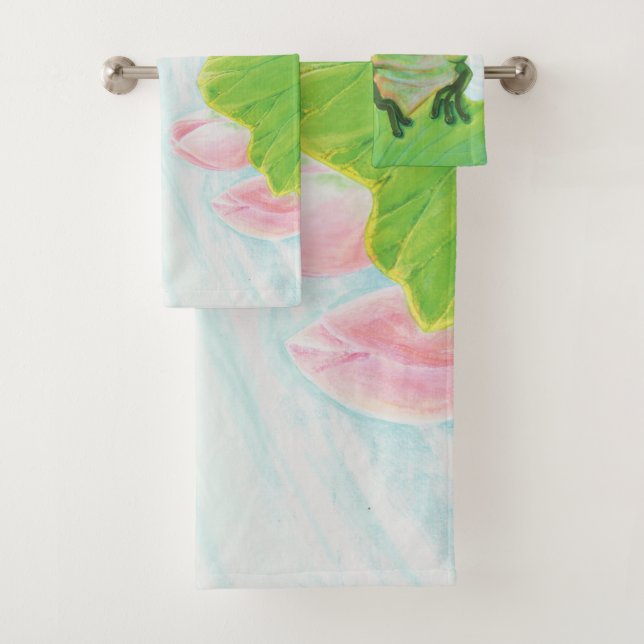 Green Frog Relaxing in the pond   Bath Towel Set (Insitu)