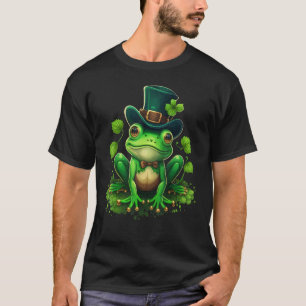 Green Frog shamrock on St Patricks Day Frog T-Shirt