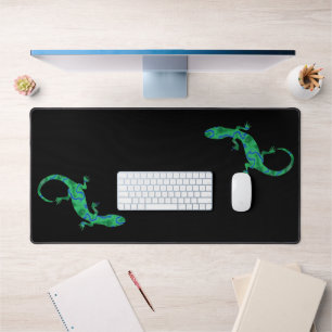 Green Gecko Desk Mat