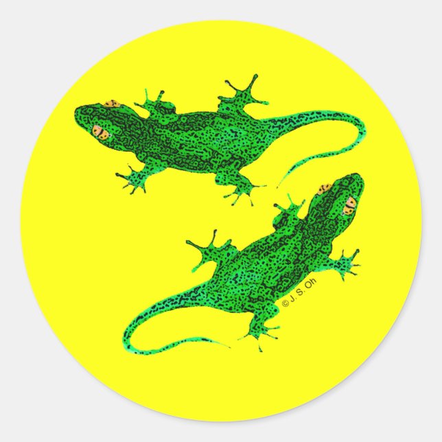 Green geckos classic round sticker (Front)