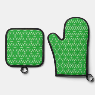 Green Geometric Floral Abstract Oven Mitt & Pot Holder Set