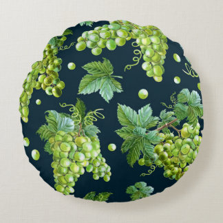 Green Grape: Watercolor Dark Pattern Round Cushion