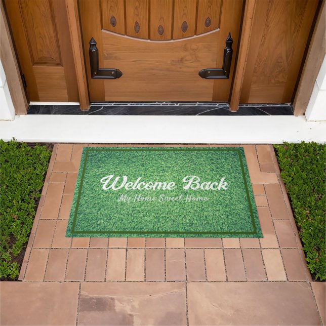 Green grassy welcome greetings doormat (Outdoor)