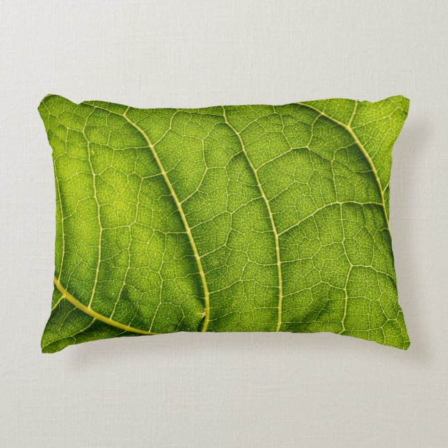 Green leaf decorative cushion (Front)