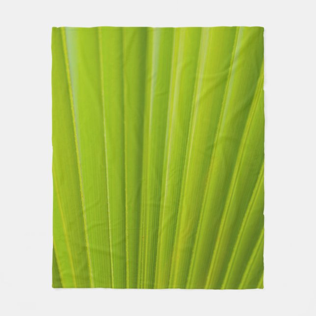 Green leaf fleece blanket (Front)