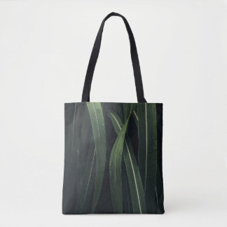 GREEN-LEAFED PLANT TOTE BAG