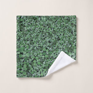 Green leafed plant wash cloth
