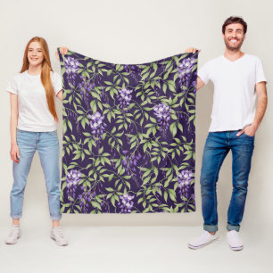 Green Leaves and Wisteria Floral Pattern Fleece Blanket