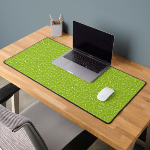 Green leaves pattern desk mat