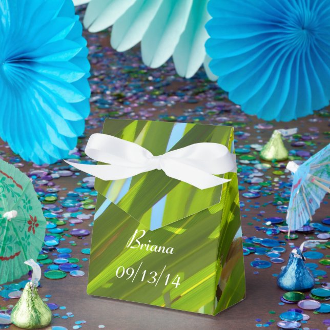 Green Leaves, Sunlight and Blue Sky Favour Box (Party)