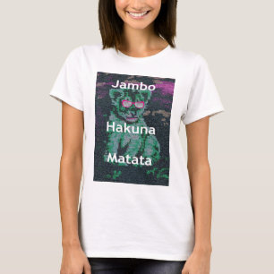 Green Lion with Pink Glasses "Hakuna Matata" Art   T-Shirt