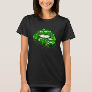 Green Lips Irish Patricks Day Kiss Me Clover Lucky T-Shirt
