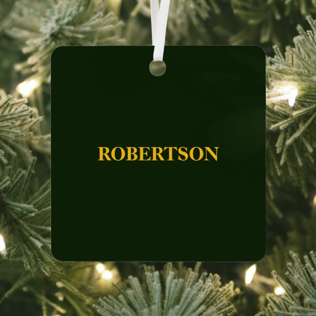 Green minimalist custom name  metal tree decoration (Insitu)
