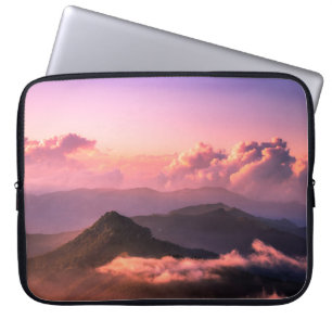 GREEN MOUNTAIN SURROUNDED BY CLOUDS LAPTOP SLEEVE